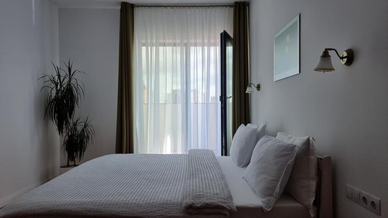 Ferienwohnung Penthouse Cosmopolit Brașov Exterior foto